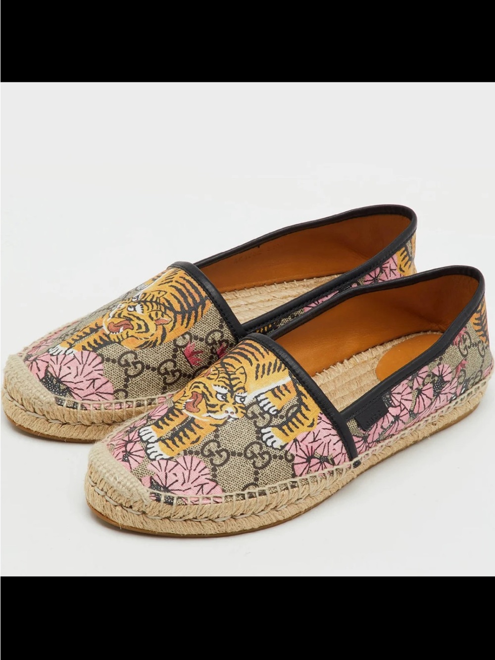 Gucci GG Designer Bengal Tiger Print Espadrille Flats in Pink and Tan size 38